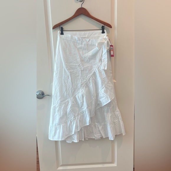 Vince Camuto Ruffle Detail Cotton Wrap Midi Skirt in Ultra White NWT - Picture 3 of 14